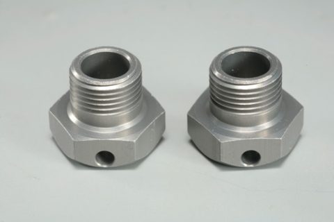 E0241 - Mugen Wheel hub +2 (x2)